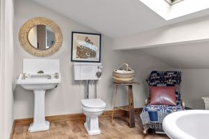 Photo 40- click for photo gallery